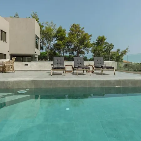 Villa Diom Villas - Coastal Escape *