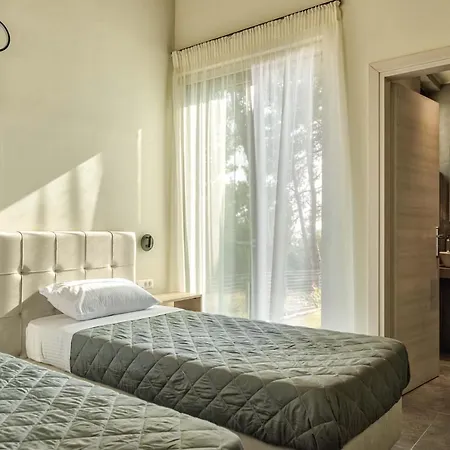 Villa Diom Villas - Coastal Escape *