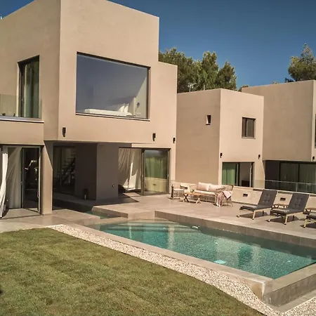 Diom Villas - Coastal Escape Villa *